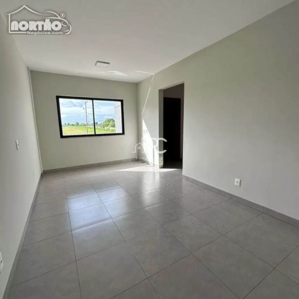 Casa à venda com 3 quartos, 56m² - Foto 2