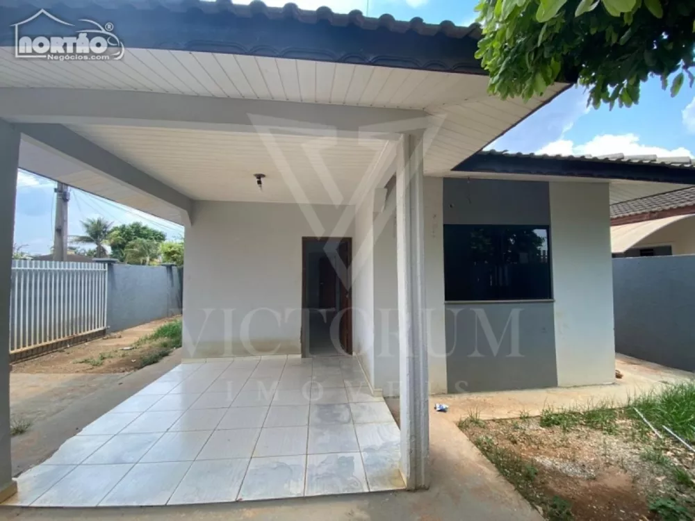 Casa à venda com 3 quartos, 116m² - Foto 4