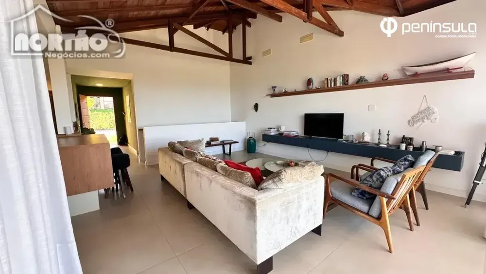 Casa, 6 quartos, 185 m² - Foto 4