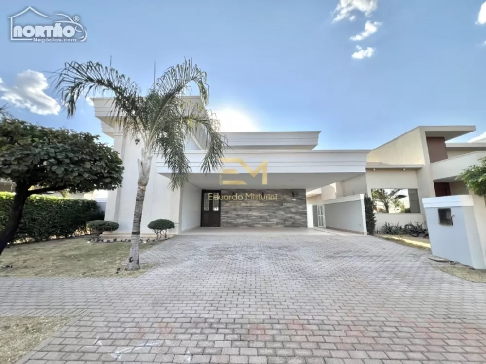 Casa, 2 quartos, 256 m² - Foto 4