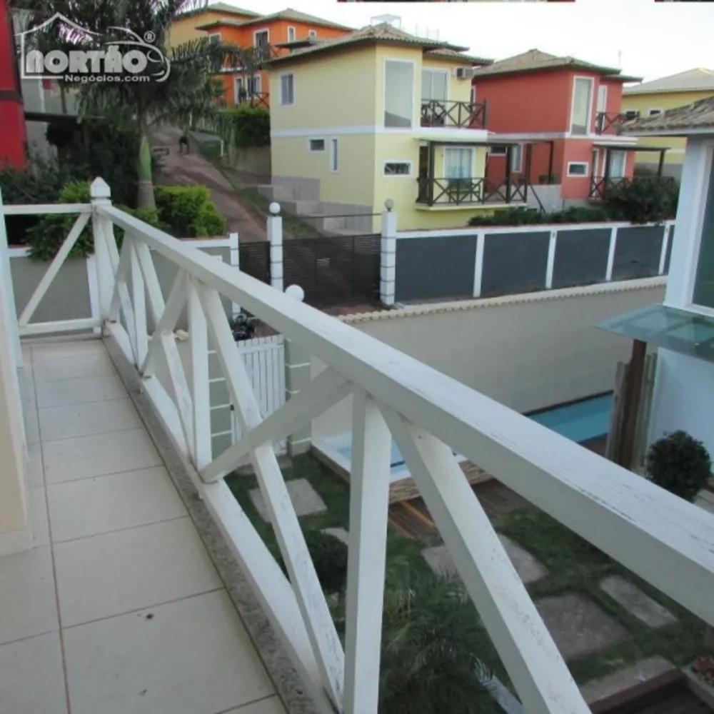 Casa à venda com 5 quartos, 180m² - Foto 3