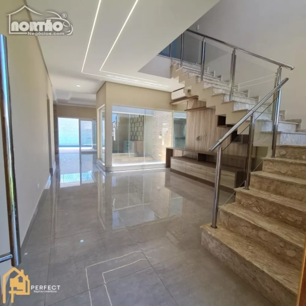 Casa à venda com 3 quartos, 269m² - Foto 3