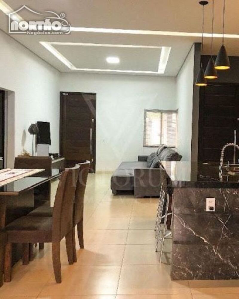 Casa à venda com 2 quartos, 205m² - Foto 8