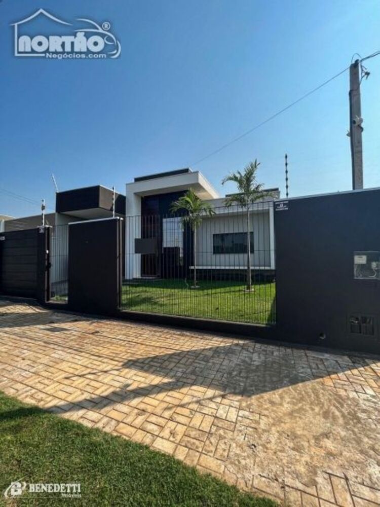Casa à venda com 3 quartos, 114m² - Foto 2