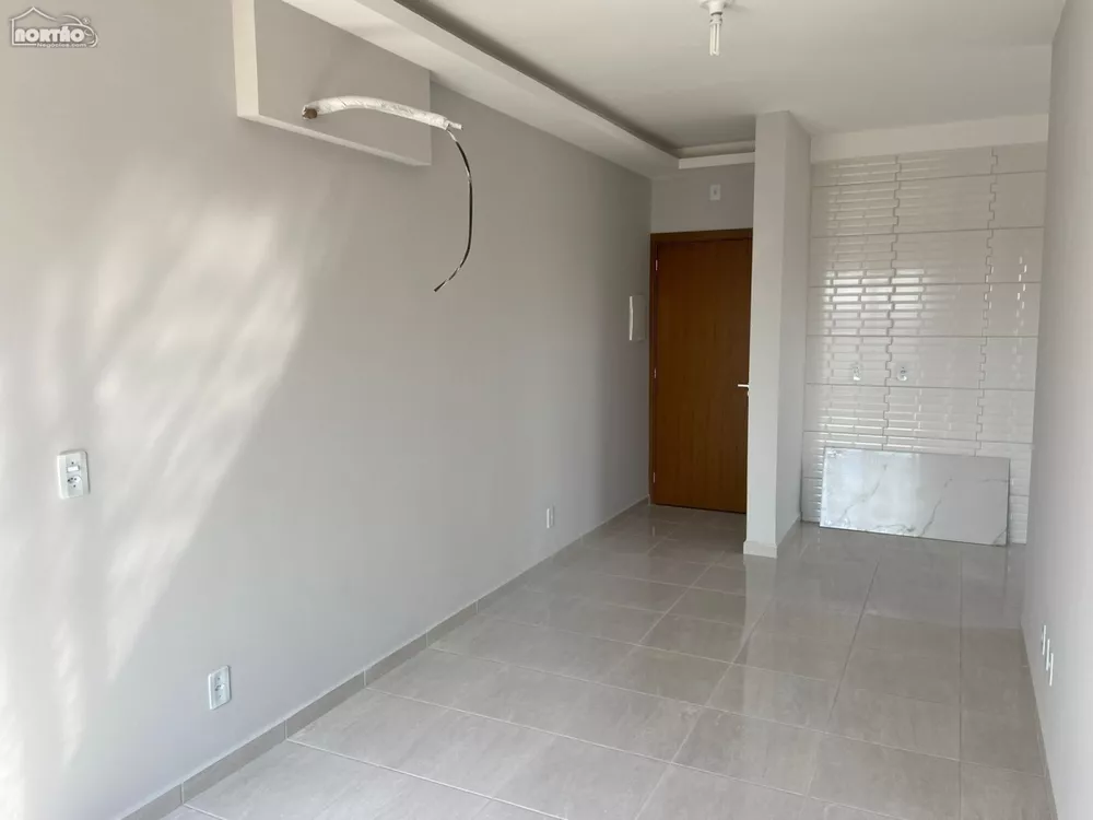 Casa à venda com 3 quartos, 52m² - Foto 3