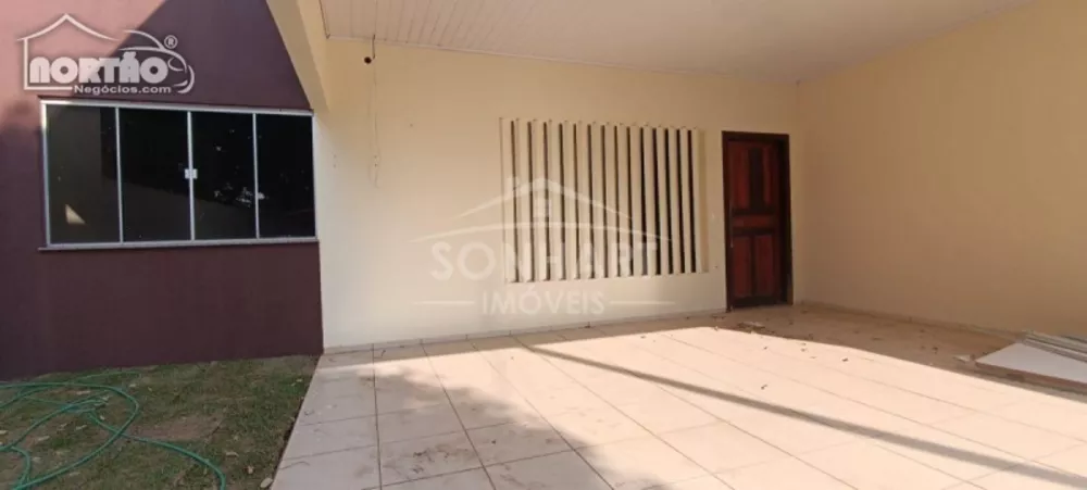 Casa à venda com 3 quartos, 180m² - Foto 3