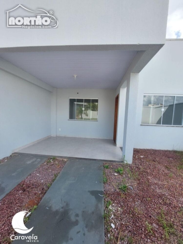 Casa à venda com 3 quartos - Foto 2