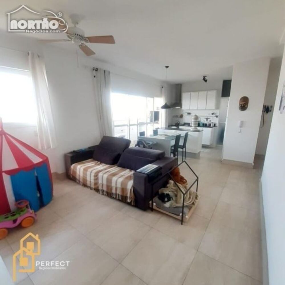 Casa à venda com 3 quartos, 94m² - Foto 3
