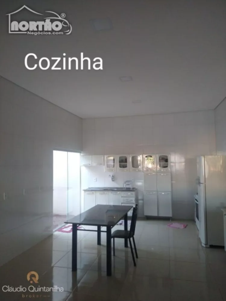 Casa à venda com 2 quartos, 149m² - Foto 3