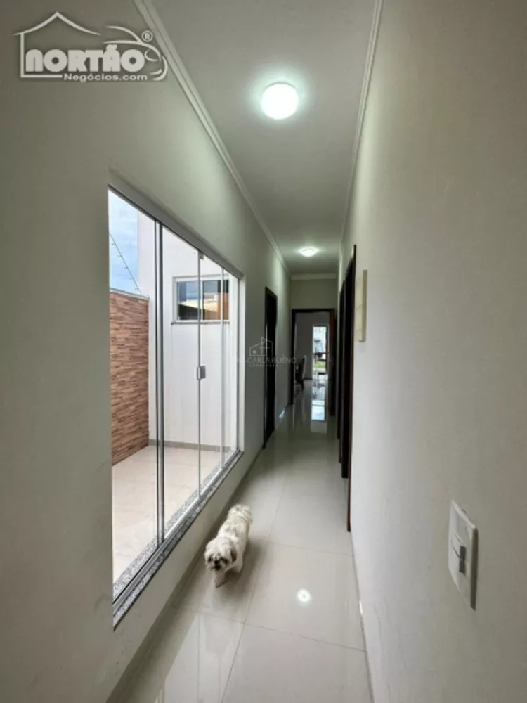 Casa à venda com 3 quartos, 117m² - Foto 4