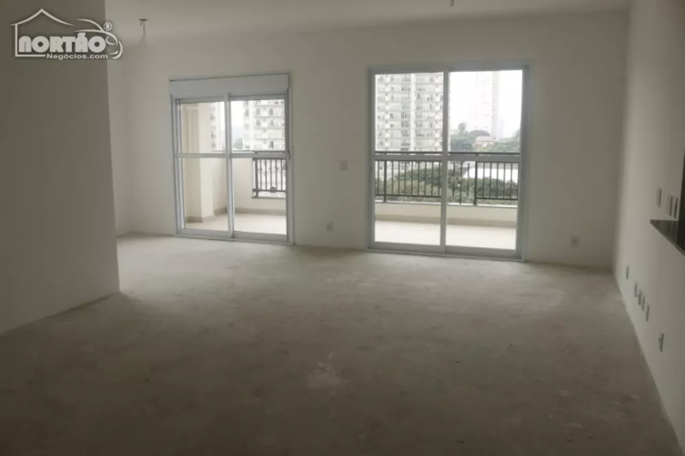 Casa à venda com 4 quartos, 160m² - Foto 9