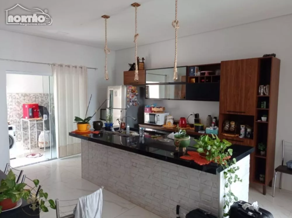 Casa à venda com 3 quartos, 133m² - Foto 4