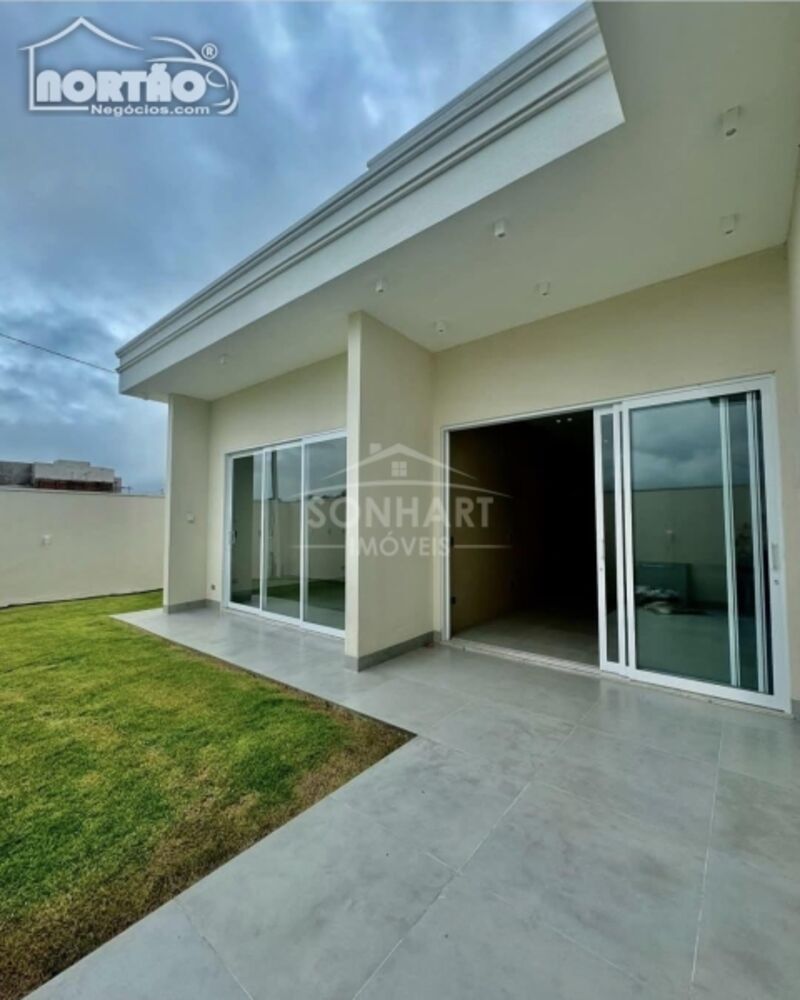 Casa à venda com 1 quarto, 194m² - Foto 3