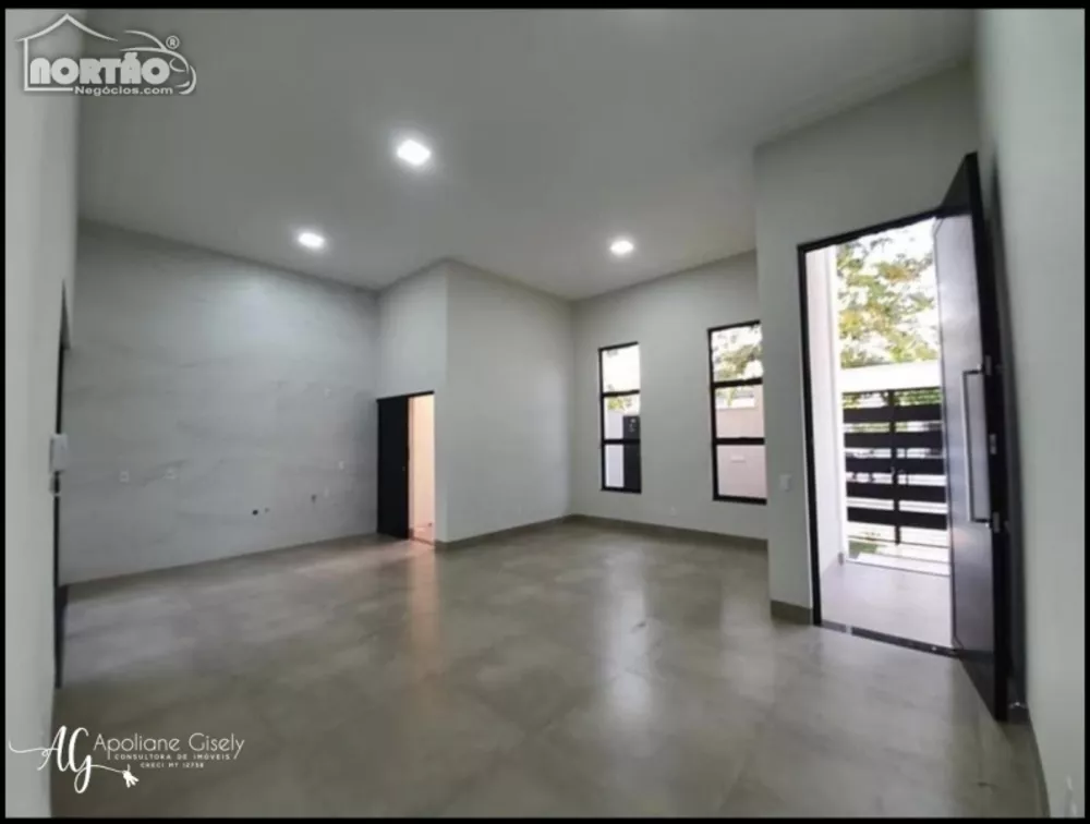 Casa à venda com 3 quartos, 118m² - Foto 4