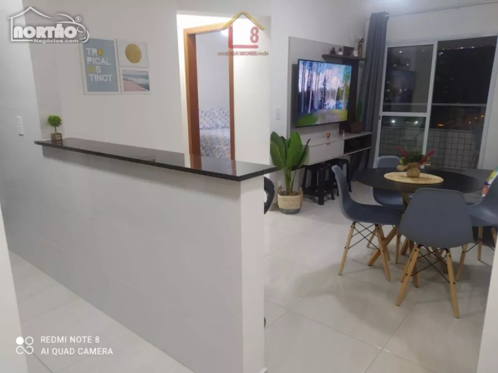 Casa à venda com 2 quartos, 52m² - Foto 3