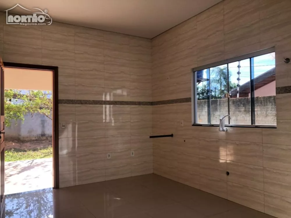 Casa à venda com 3 quartos - Foto 7