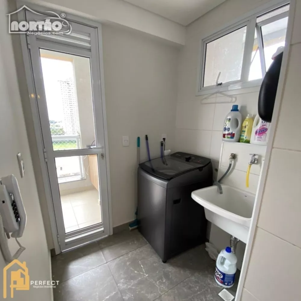 Casa à venda com 3 quartos, 77m² - Foto 10