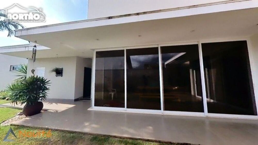 Casa, 3 quartos, 200 m² - Foto 3