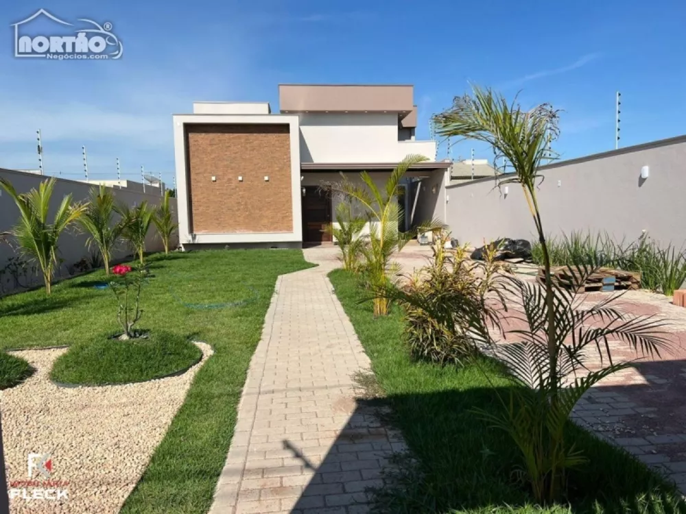 Casa à venda com 3 quartos, 115m² - Foto 4