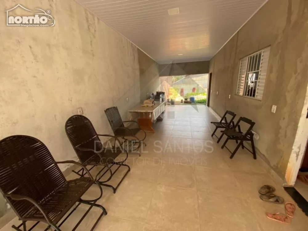 Casa à venda com 3 quartos, 132m² - Foto 3