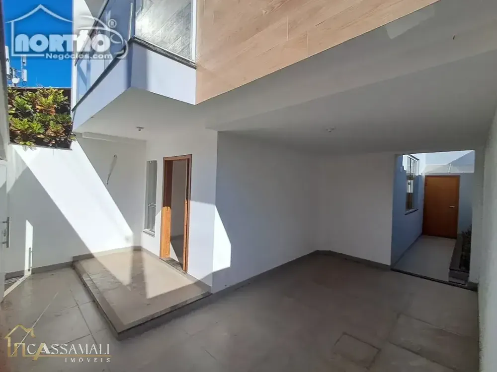 Casa, 3 quartos, 190 m² - Foto 3