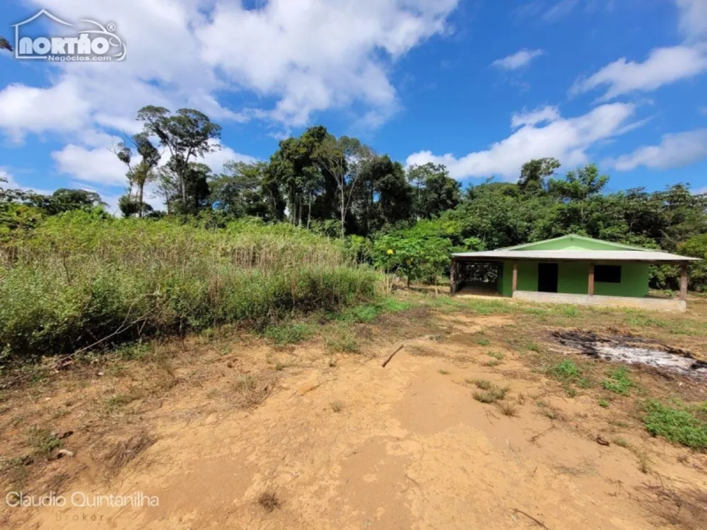 Casa à venda com 3 quartos, 100m² - Foto 7