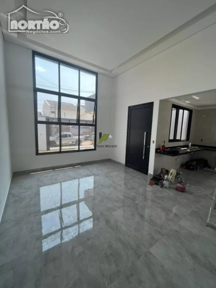 Casa à venda com 5 quartos, 125m² - Foto 3