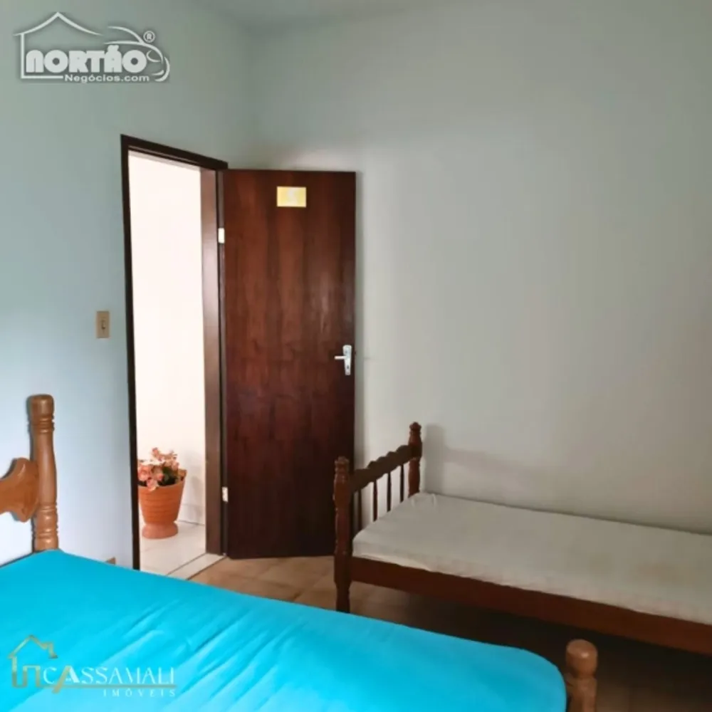 Casa, 6 quartos, 240 m² - Foto 10