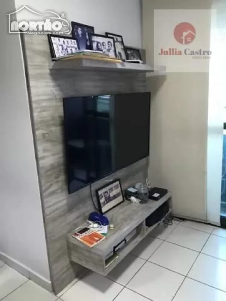 Casa à venda com 3 quartos, 45m² - Foto 2