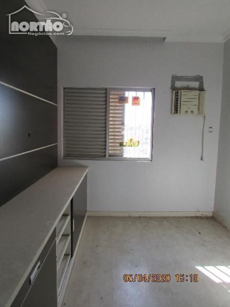 Casa à venda com 2 quartos, 71m² - Foto 4