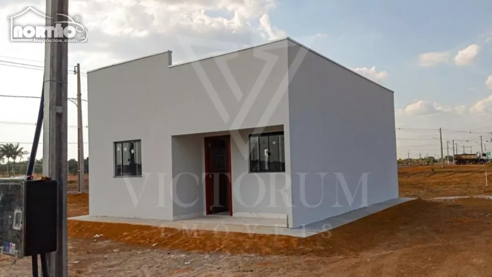 Casa à venda com 3 quartos, 85m² - Foto 1