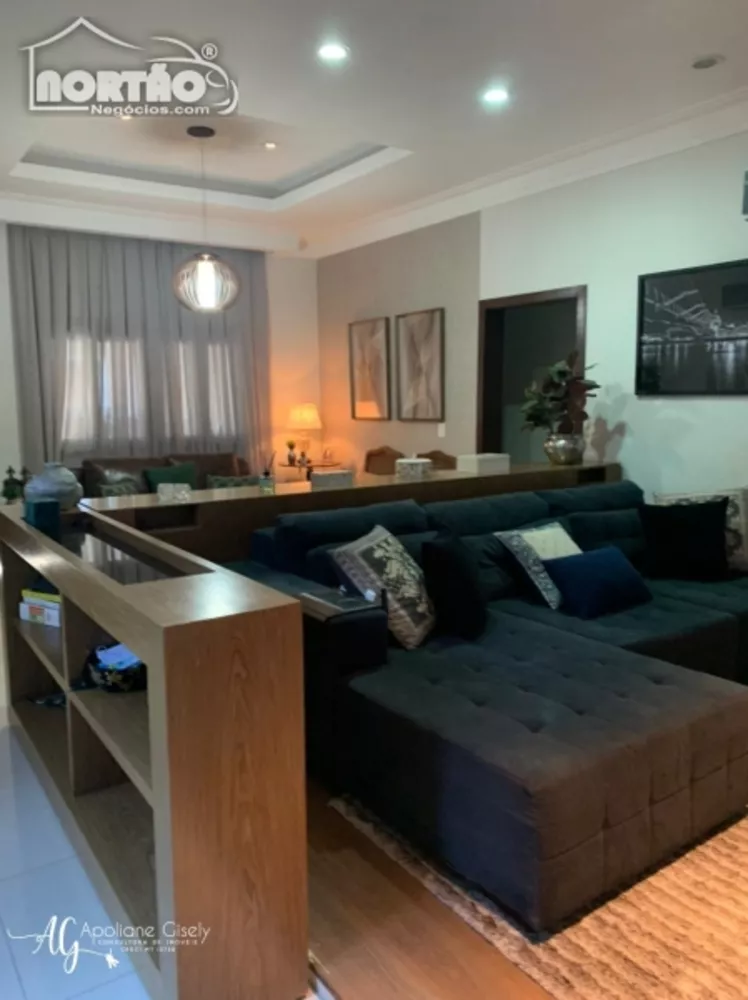 Casa à venda com 2 quartos, 350m² - Foto 3