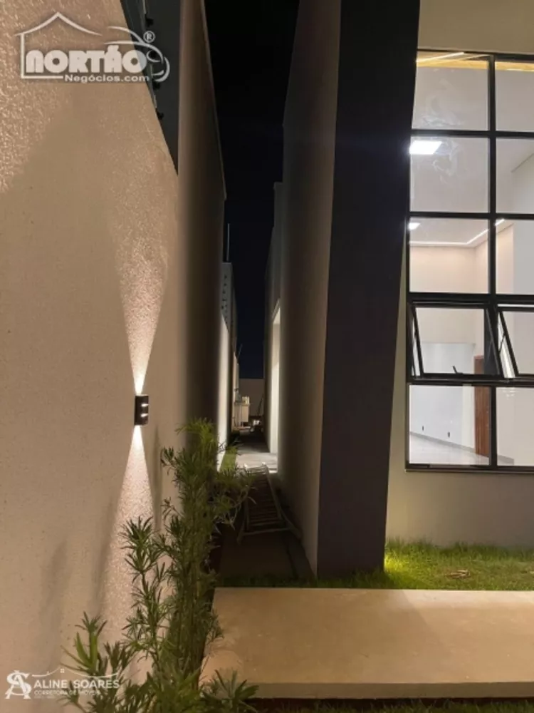 Casa à venda com 5 quartos, 174m² - Foto 4