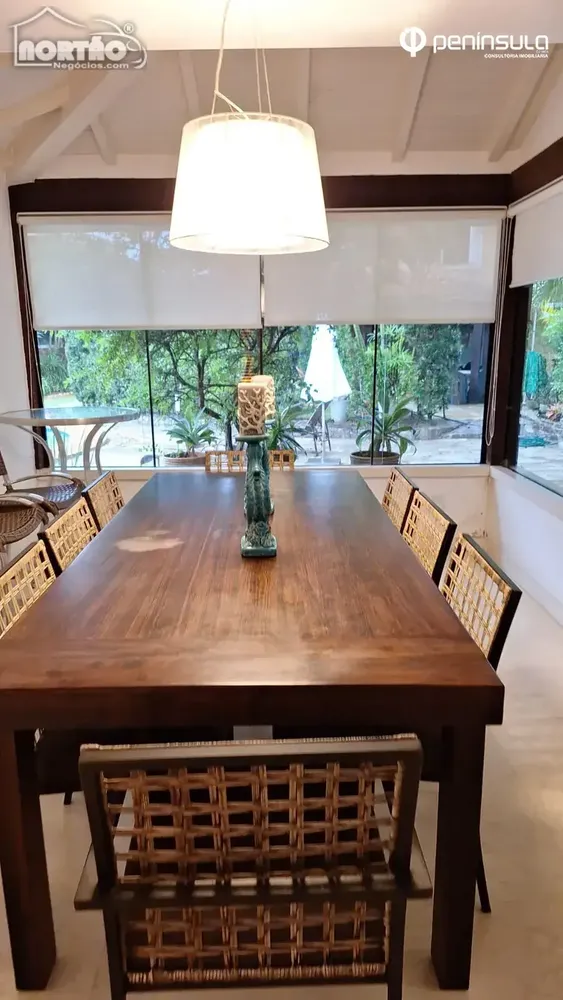 Casa, 6 quartos, 200 m² - Foto 4