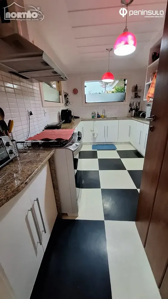 Casa, 6 quartos, 200 m² - Foto 6
