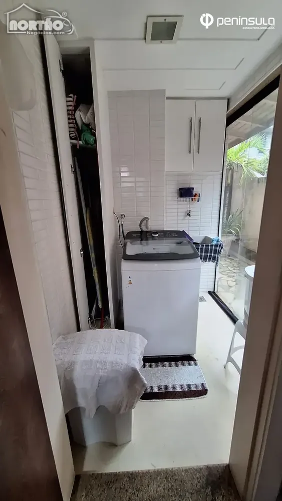 Casa, 6 quartos, 200 m² - Foto 9