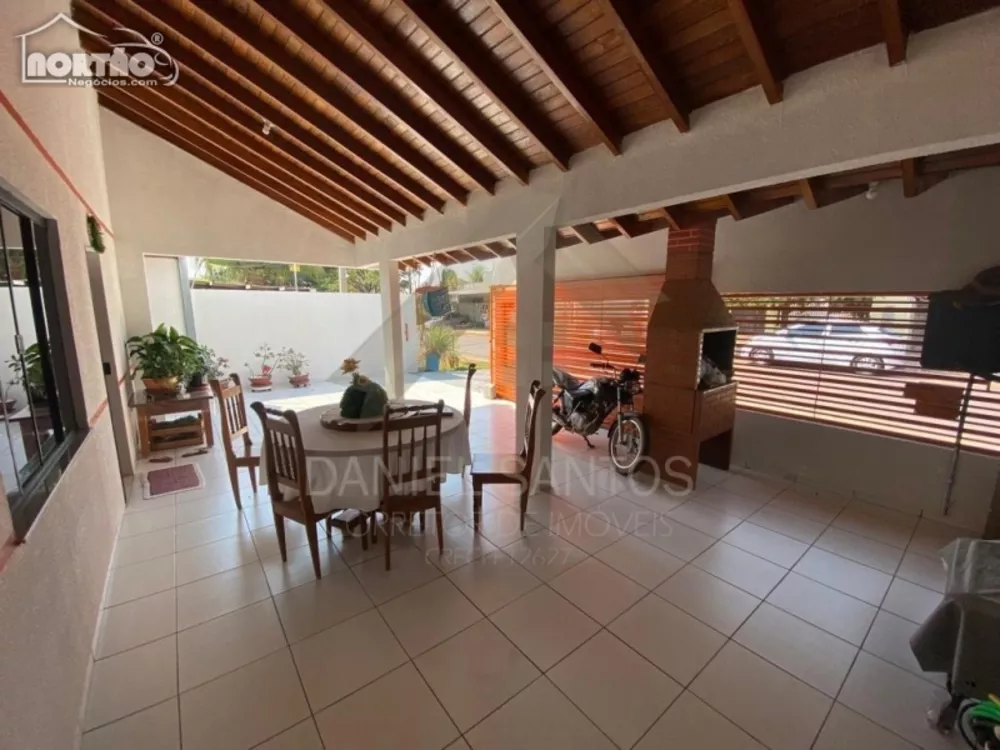 Casa à venda com 3 quartos, 165m² - Foto 3