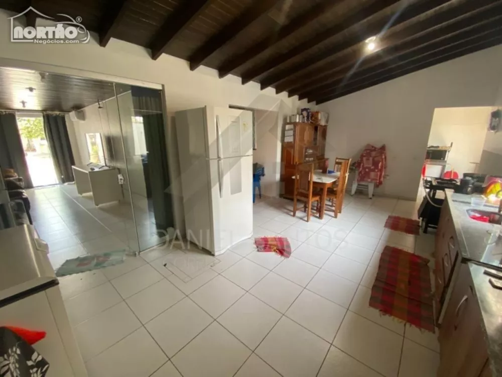 Casa à venda com 3 quartos, 165m² - Foto 8