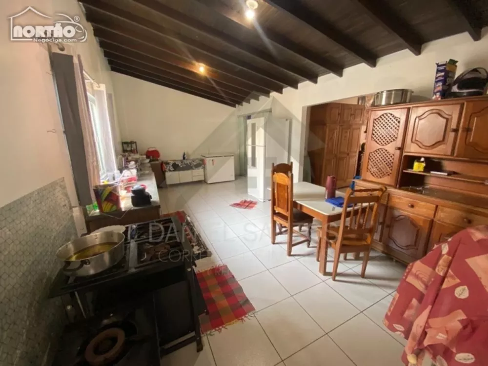 Casa à venda com 3 quartos, 165m² - Foto 7