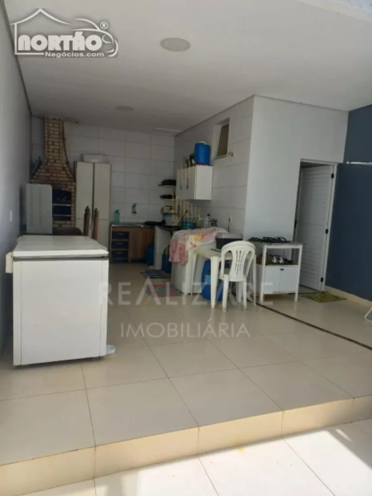 Casa à venda com 4 quartos, 285m² - Foto 6