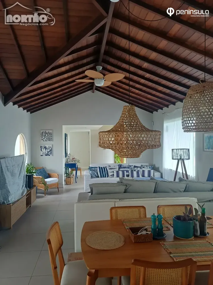 Casa, 3 quartos, 208 m² - Foto 3
