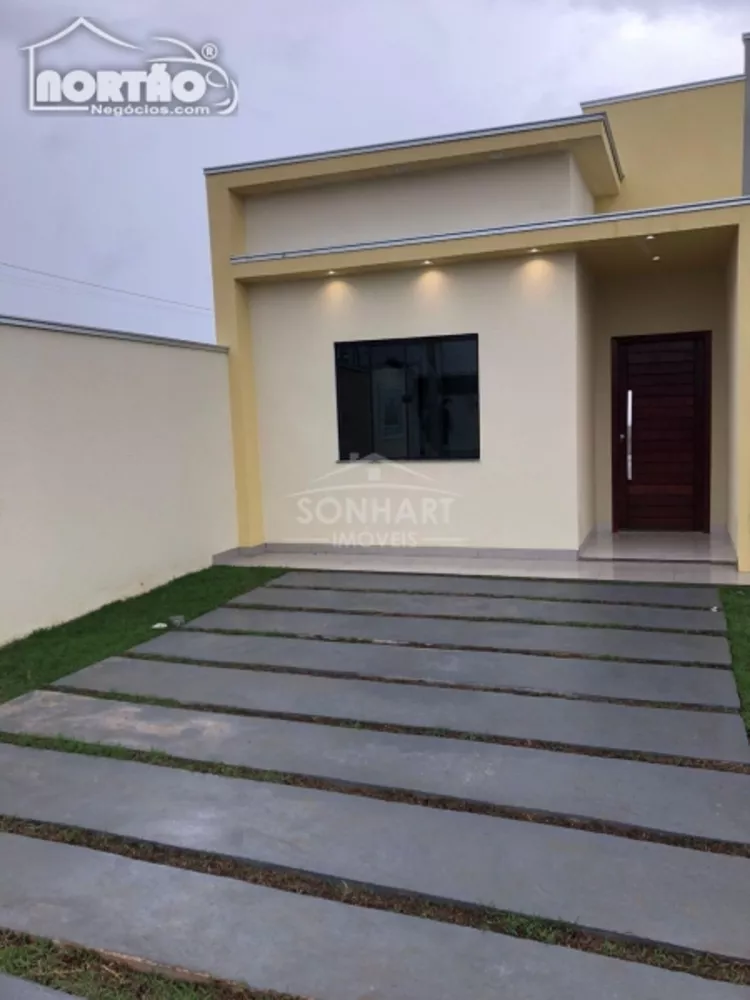 Casa à venda com 3 quartos, 70m² - Foto 2