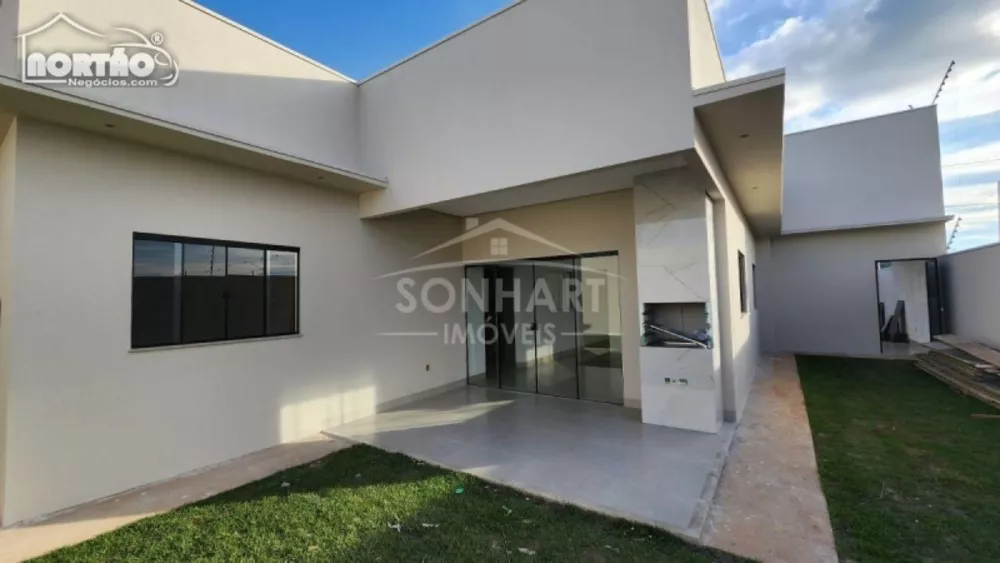 Casa à venda com 3 quartos, 123m² - Foto 3