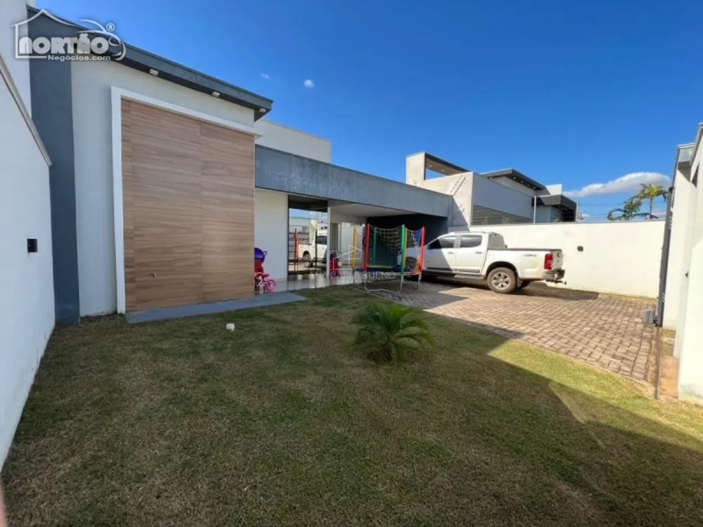 Casa à venda com 3 quartos, 146m² - Foto 3