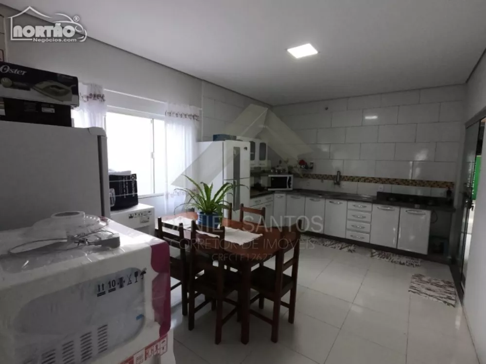 Casa à venda com 4 quartos, 193m² - Foto 10