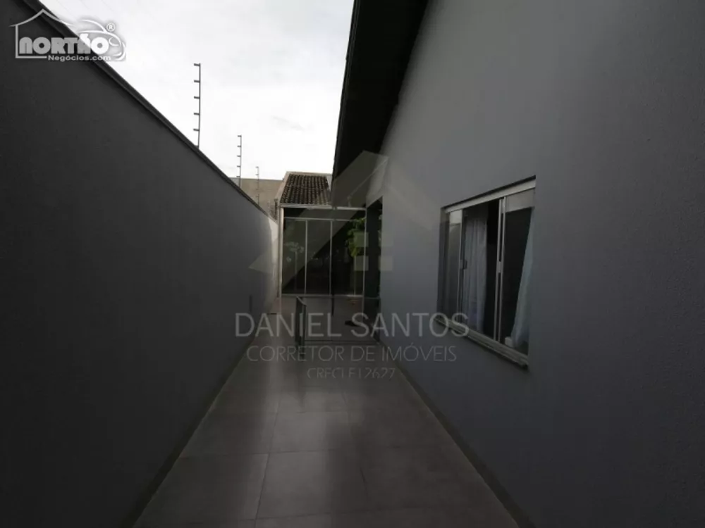 Casa à venda com 4 quartos, 193m² - Foto 4