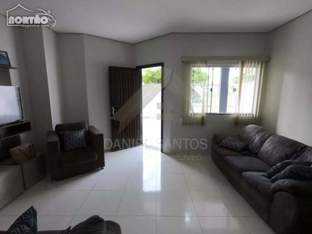 Casa à venda com 4 quartos, 193m² - Foto 9