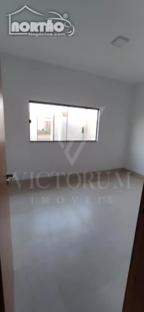 Casa à venda com 2 quartos, 55m² - Foto 7