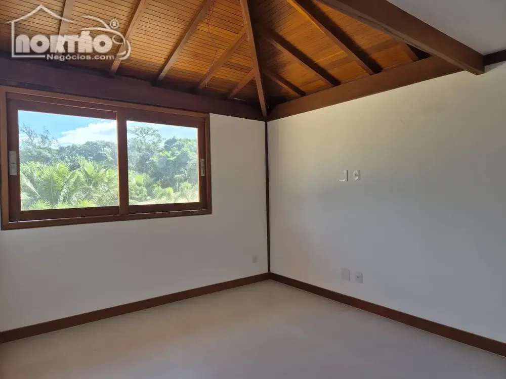 Casa, 3 quartos, 220 m² - Foto 10