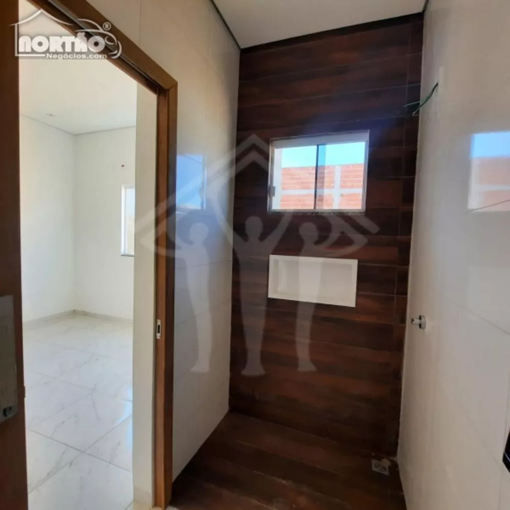 Casa à venda com 3 quartos, 80m² - Foto 7